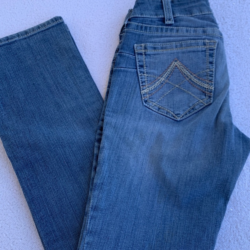 ariat jeans